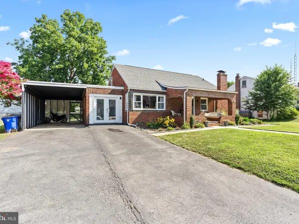 712 Interval Rd, Hagerstown, MD 21740