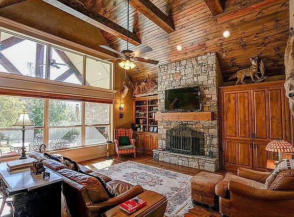 Foyer to family room