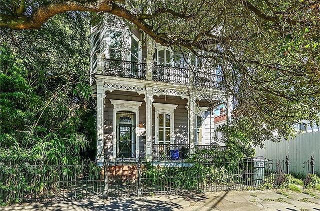 1st image of 2715 Carondelet St