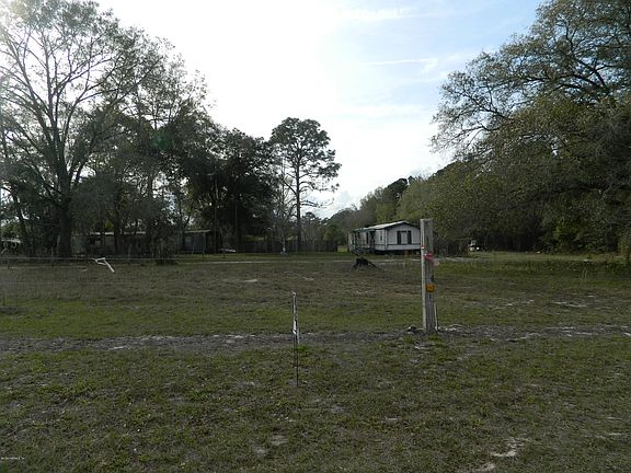 3rd image of 181 Bardin Estates Cir