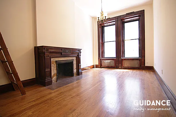 Rented by Guidance Realty Corp. | media 4