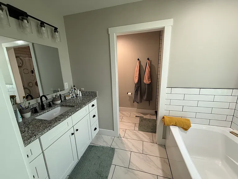 287 Hampton Rd — Photo 14