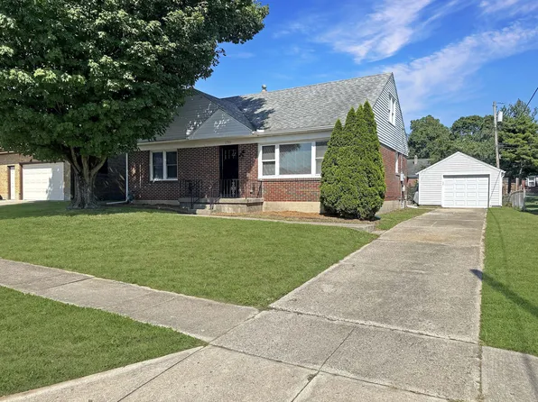 1720 Shelby Dr, Springfield, OH 45504