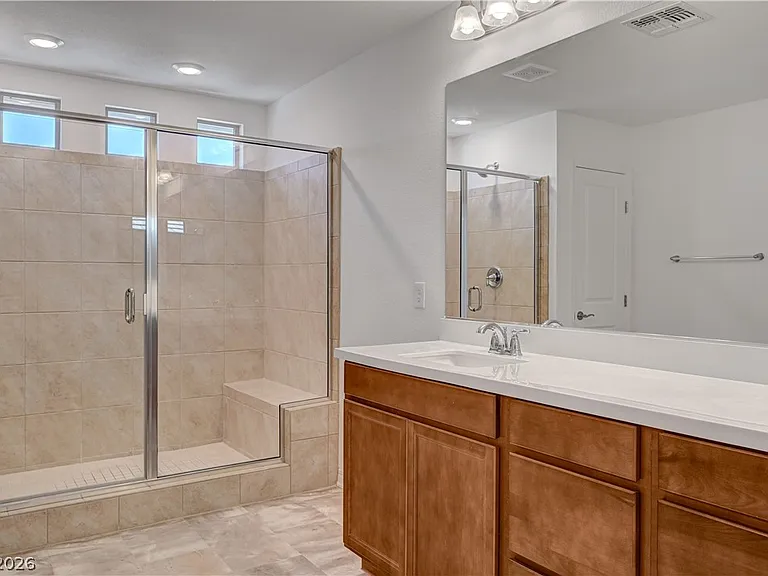 630 Great River Ave — Photo 41