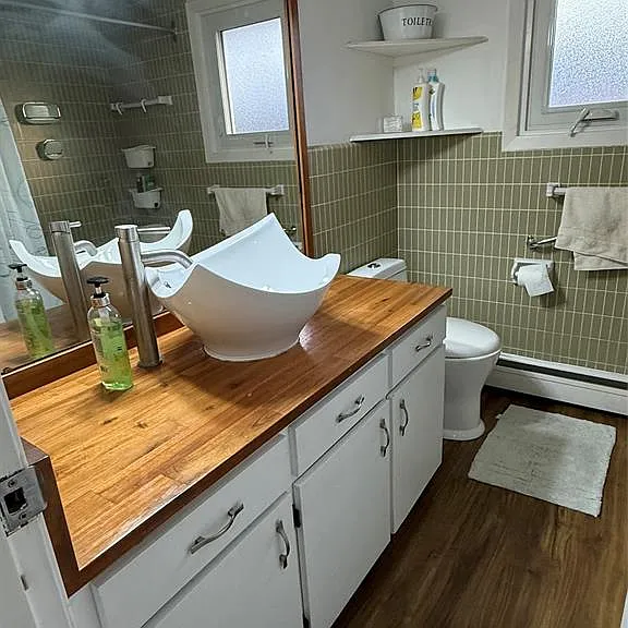 888 Cataraqui St #UPPER — Photo 10