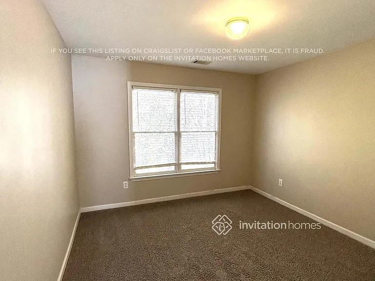 504 Woodbrook Ln — Photo 12