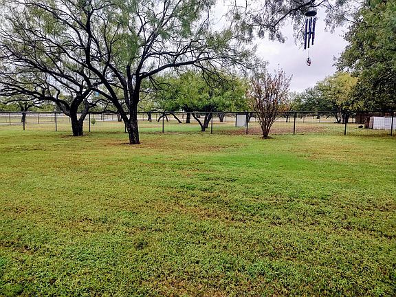 3rd image of 9855 W Ranch Road 1431