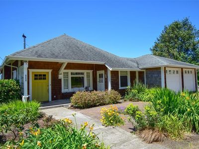 9250 5th St, Bay City, OR, 97107