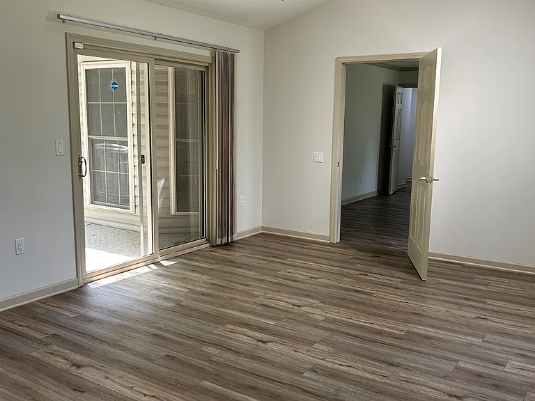129 Ivy Ln — Photo 10