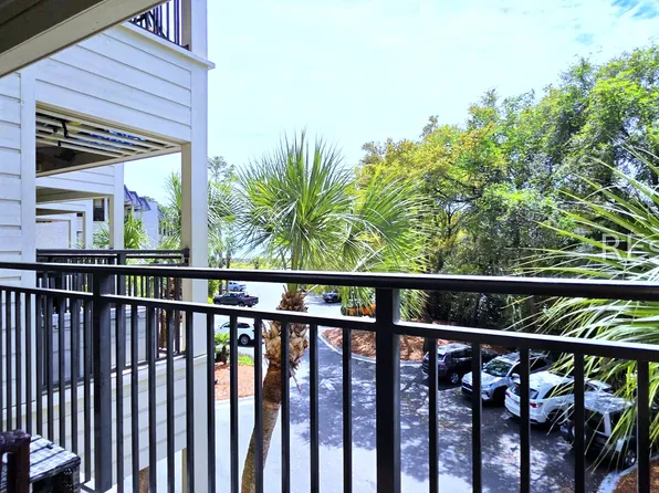 23 S Forest Beach Dr APT 289, Hilton Head Island, SC 29928