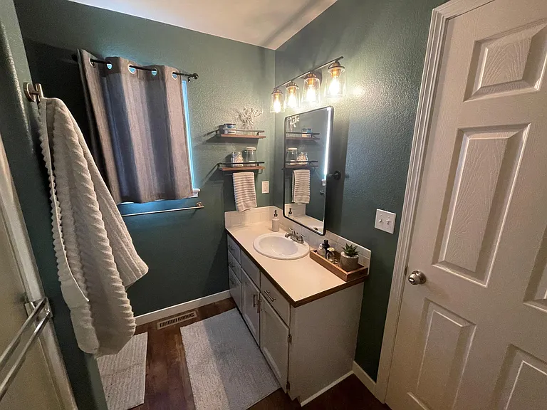 New paint, fixtures and flooring