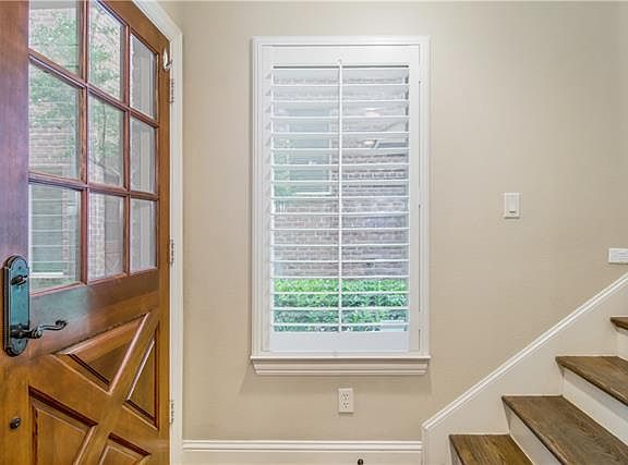 2nd image of 3421 Normandy Ave APT 12