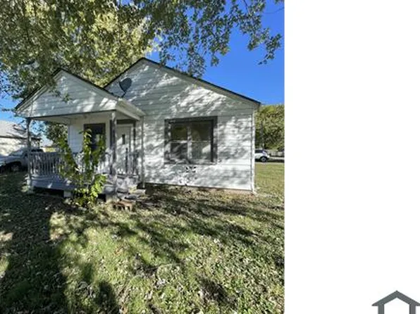 15 Denovion Ct, Cahokia, IL 62206