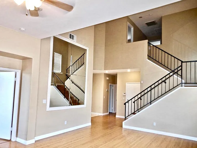 2420 Silver Shadow Dr #HOUSE — Photo 27