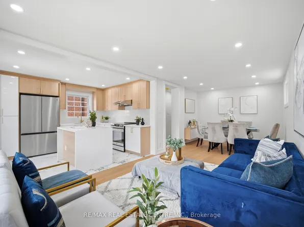 109 Glencrest Blvd, Toronto, ON M4B 1L9