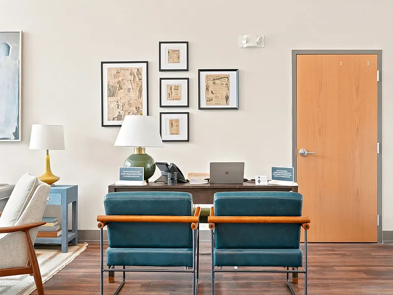 Neel's Lofts — Photo 15