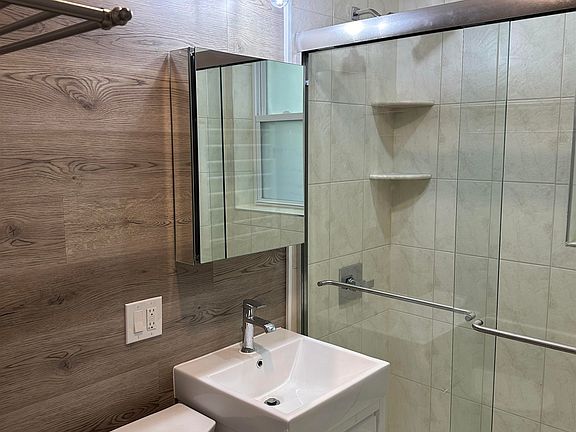 4th image of 6109 Monroe Pl Unit 3A