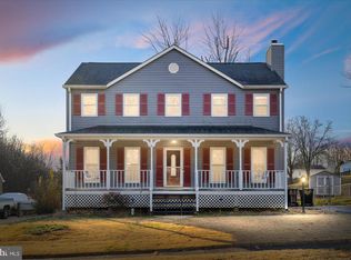 5597 Newberry Ct, Woodbridge, VA 22193