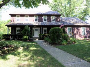 964 Savannah Cir, Naperville, IL 60540