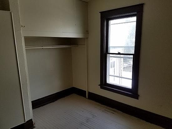 5th image of 1932 La Salle Ave