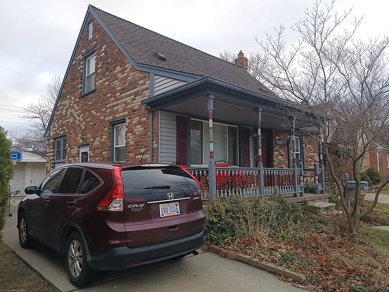 1649 Hollywood St — Photo 40