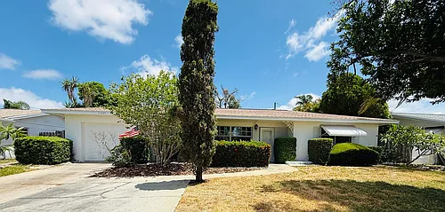 11537 63rd Ave N Photo 1 11537 63rd Ave N Photo 1