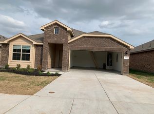 8813 Ring Gold Dr, Fort Worth, TX 76123