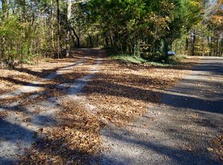 199 Walnut Grove Rd, Pelham, TN 37366