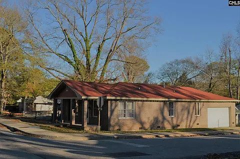 2nd image of 3500 Beaumont Ave