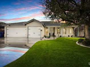6019 Shangri La Ln, Bakersfield, CA 93312