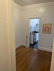 Rented by K & O Realty Associates Inc.