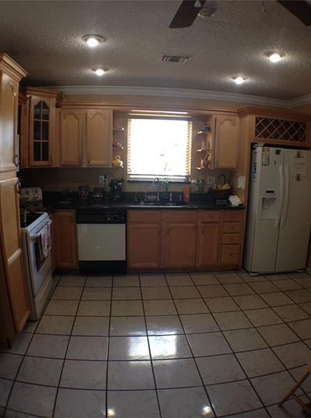 2nd image of 7851 NW 175th St