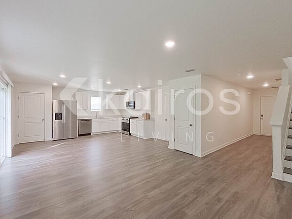 5th image of 156 George Oxford Dr