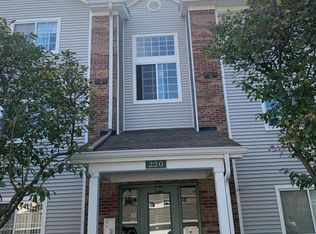 220 Carrington Ln APT 207, Loveland, OH 45140