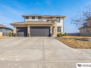 4101 N 191st St, Elkhorn, NE 68022