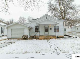 315 W Cooke St, Mount Pulaski, IL 62548