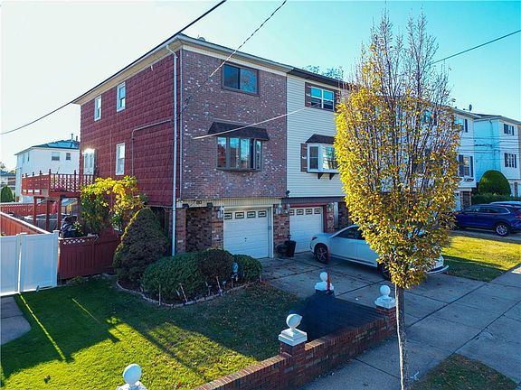 3rd image of 80 Justin Ave