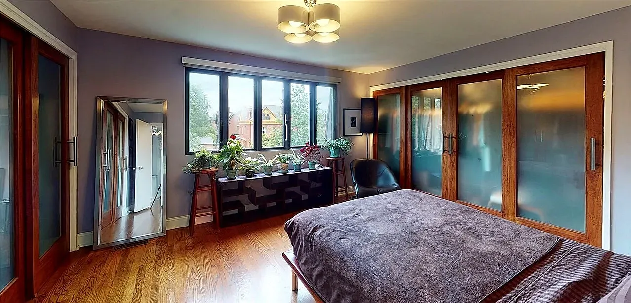 3 bed, 2.5 bath, 2140 sqft, $3,800 — Photo 1