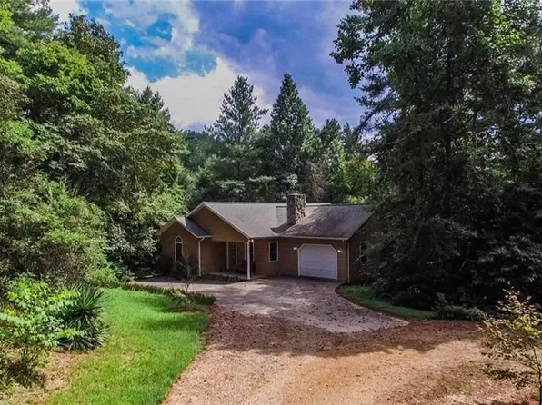 313 Greenhorn Rd, Roaring River, NC 28669
