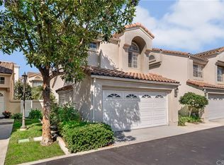 96 Almador #205, Irvine, CA 92614