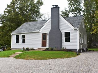 1016 S Main St, Eureka, IL