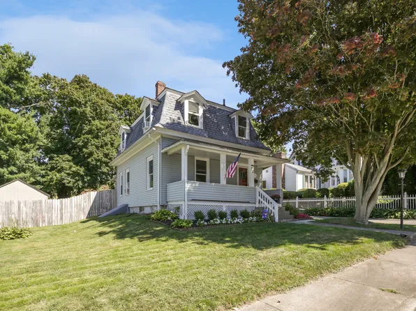 72 Baker Avenue, Groton, CT 06340