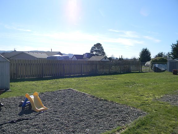 5th image of 2025 Owen Dr