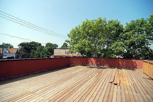 3rd image of 3377 N Kedvale Ave APT 3