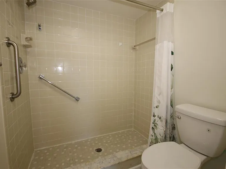 1535 Nursery Rd #403 — Photo 14