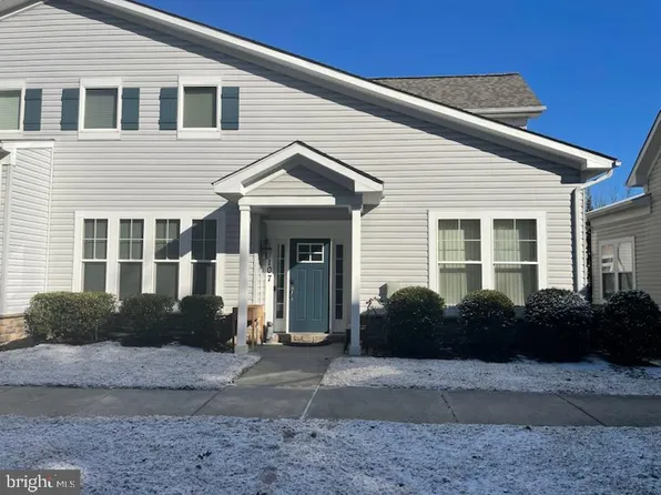 107 Jacobia Dr, Pasadena, MD 21122