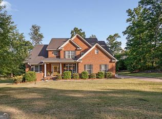204 Barrington Hall Dr, Macon, GA 31220