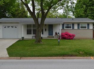 811 Lynn Haven Ln, Hazelwood, MO 63042