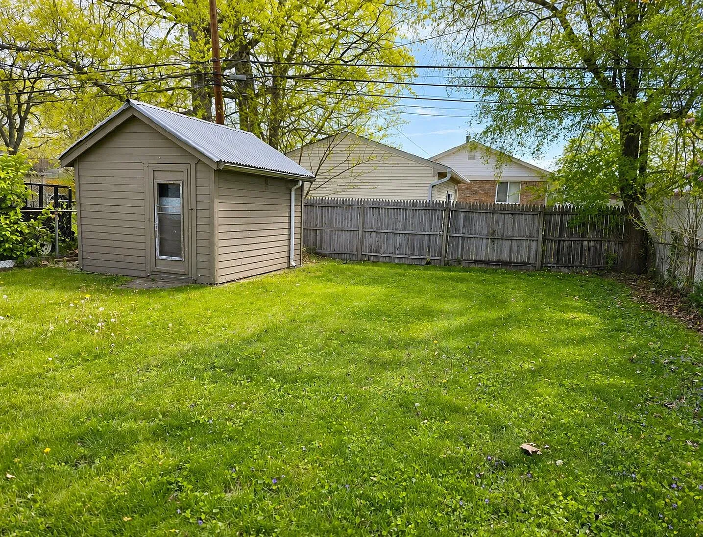 2 bed, 1.0 bath, 696 sqft, $1,250 — Photo 3