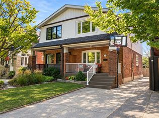 135 Wolverleigh Blvd, Toronto, ON M4J1R8
